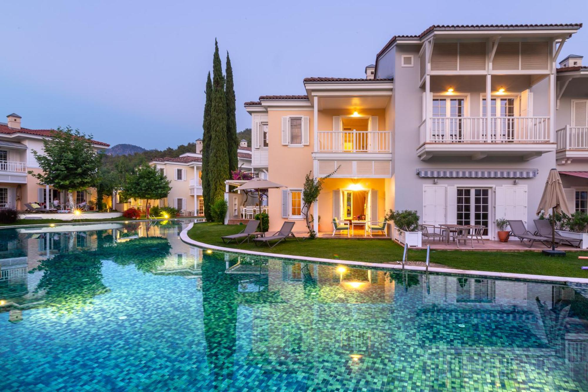 Portvillas By Villa Safiya Гьочек Екстериор снимка